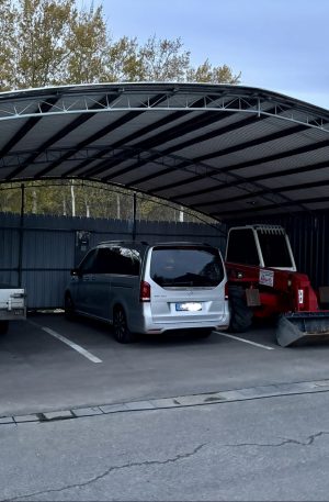 Stellplatz 2,50m Einfahrtshöhe - Jahresvertrag